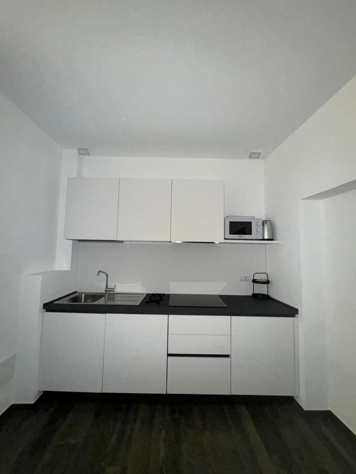 Ej Corner Apartment Civitanova Marche